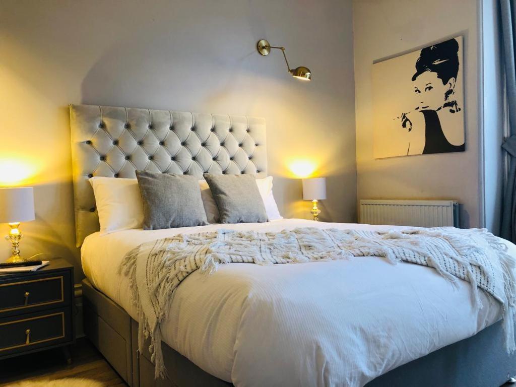 Canterbury Accommodations With Free Car Park Onsite And High Speed Wifi Ngoại thất bức ảnh
