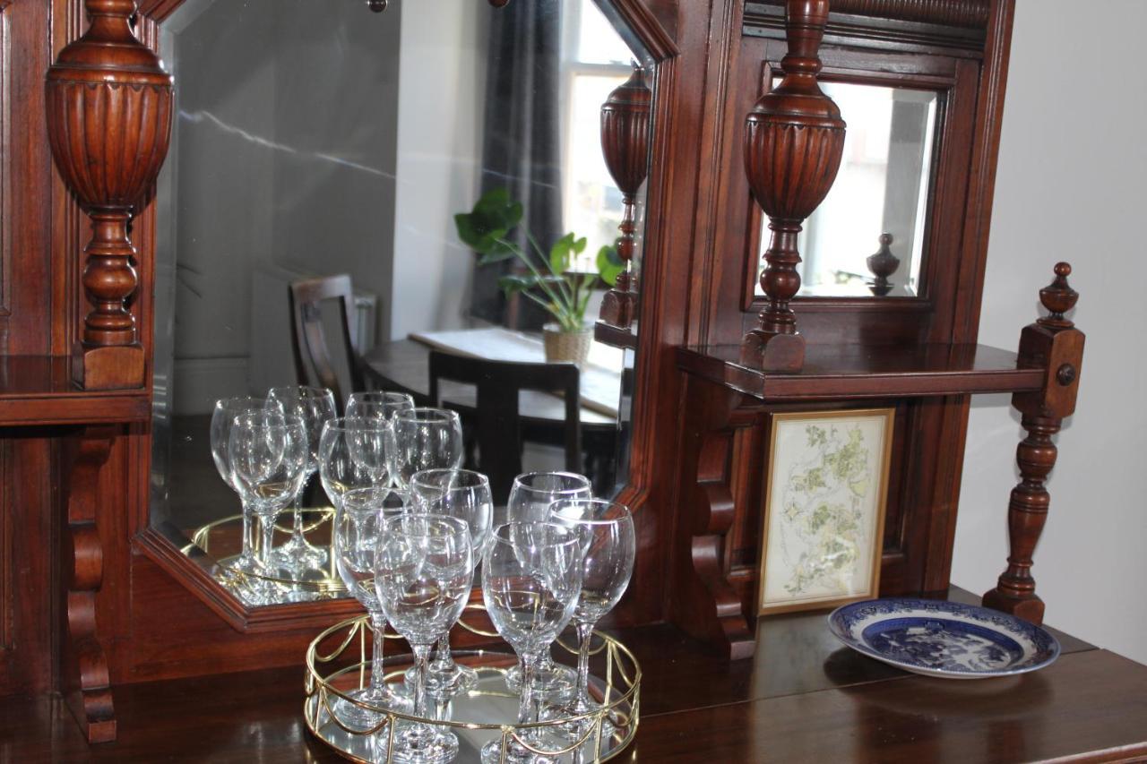 Canterbury Accommodations With Free Car Park Onsite And High Speed Wifi Ngoại thất bức ảnh