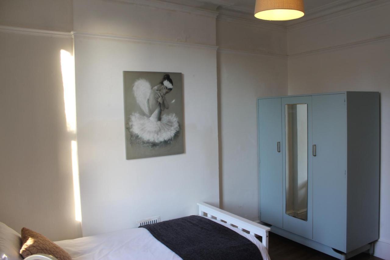 Canterbury Accommodations With Free Car Park Onsite And High Speed Wifi Ngoại thất bức ảnh