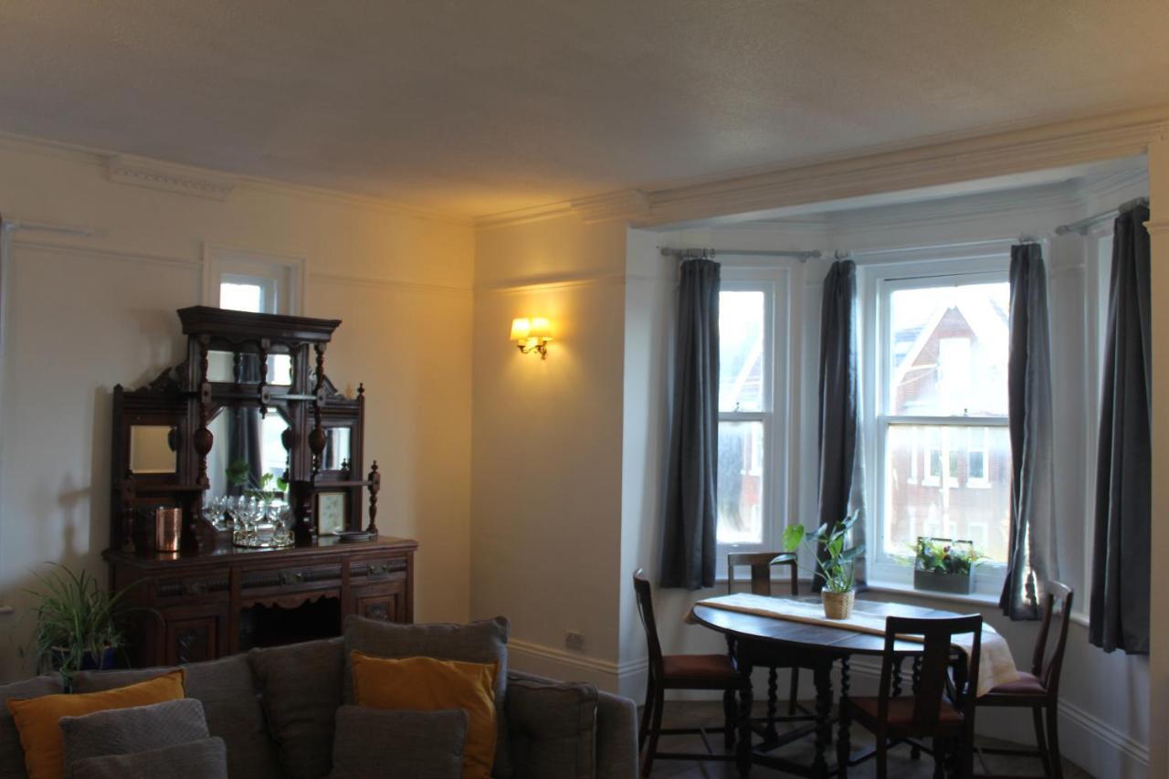 Canterbury Accommodations With Free Car Park Onsite And High Speed Wifi Ngoại thất bức ảnh
